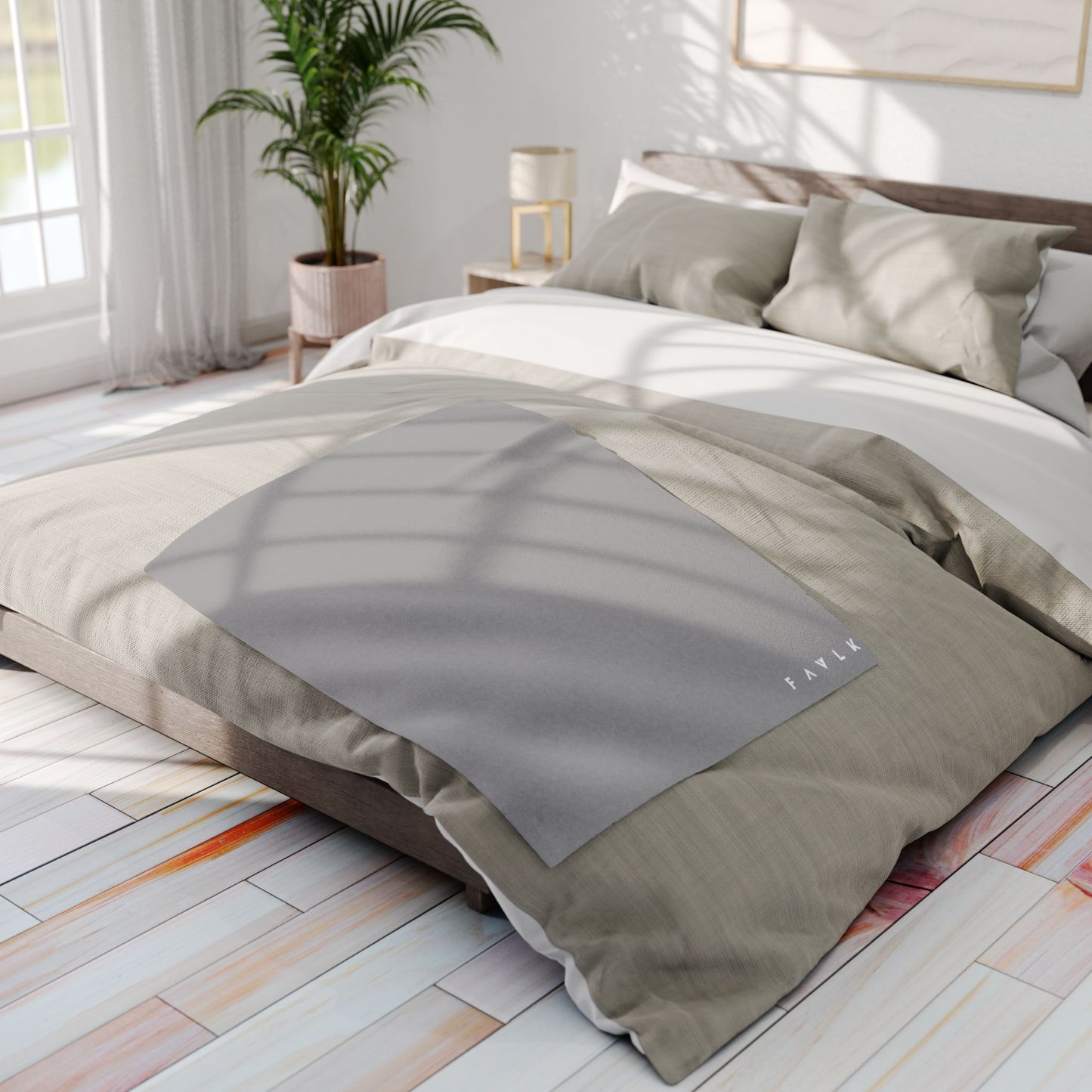 FAVLK Light Grey Arctic Fleece Blanket